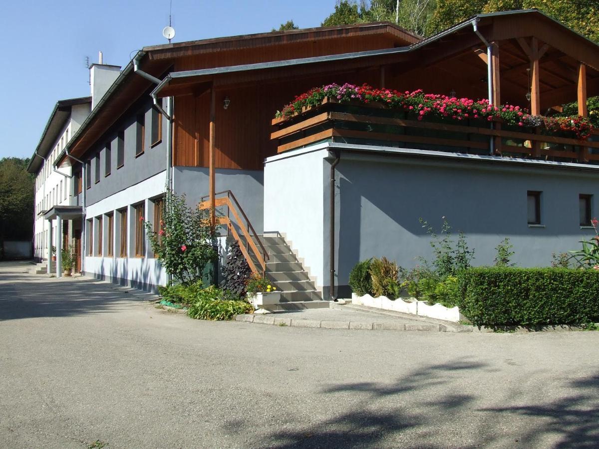 Rekreacne Zariadenie Javorinka Stara Tura Exterior photo