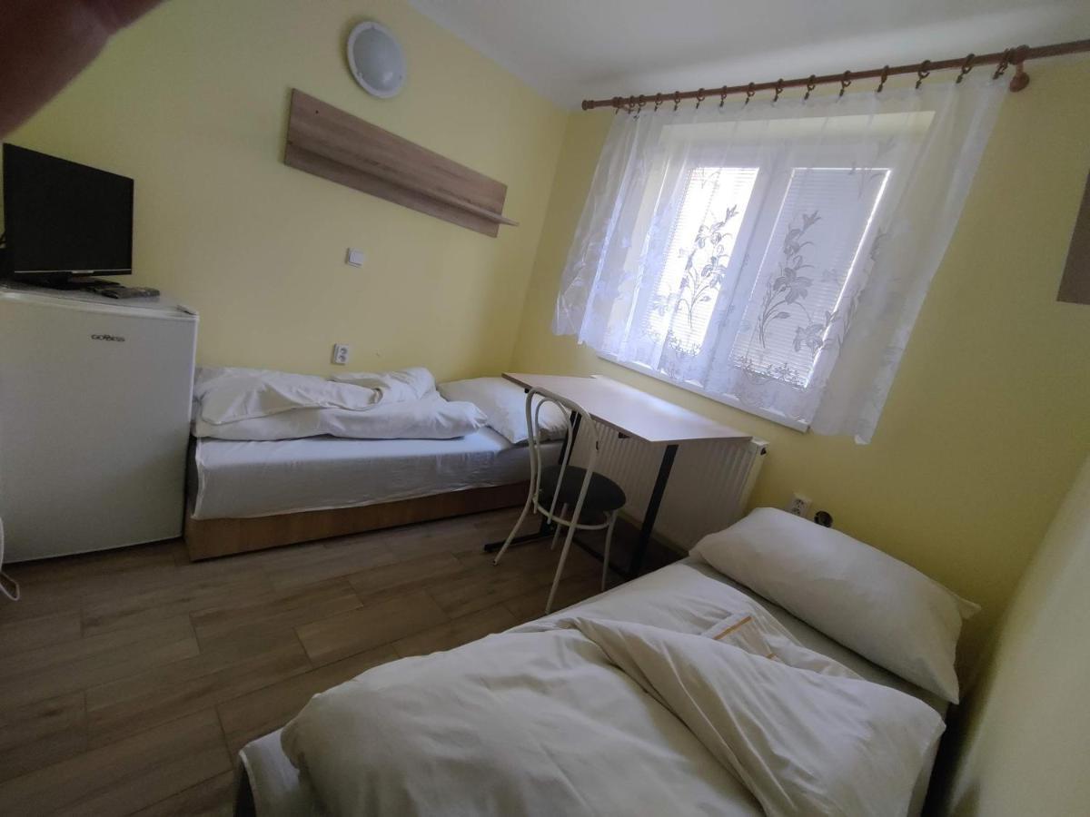 Rekreacne Zariadenie Javorinka Stara Tura Exterior photo